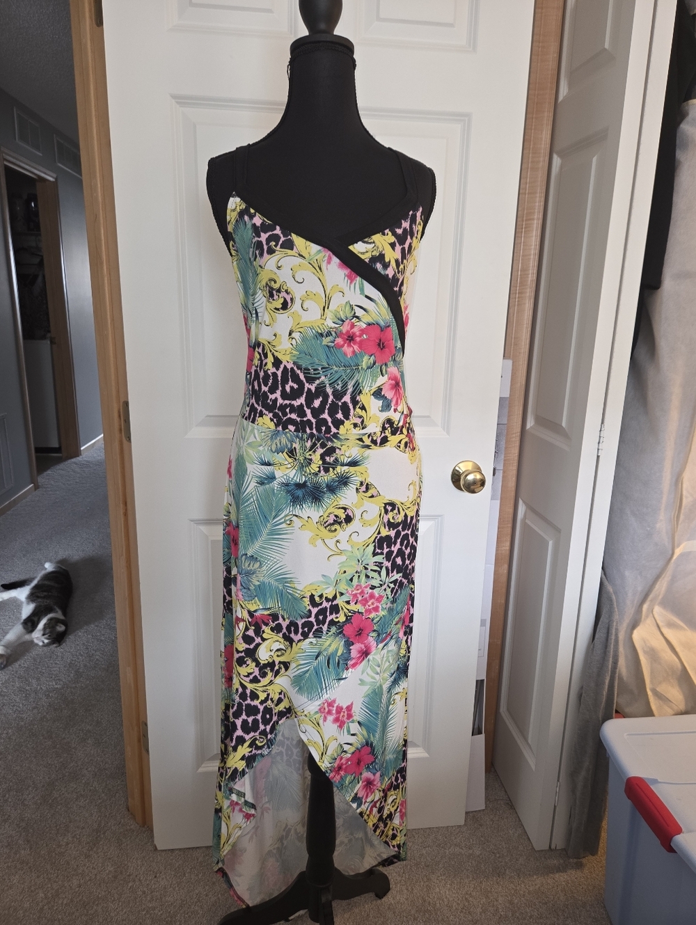 VENUS Tropical Floral High-Low Dress in Black, Yellow, Pink, Green*